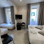מלון Ercoli House רומא