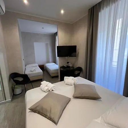 Ercoli House 2*