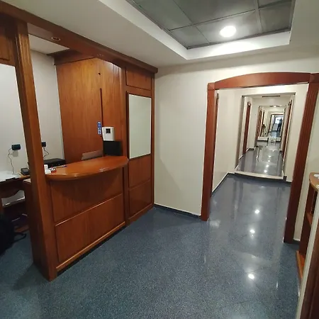 Ercoli House 2*
