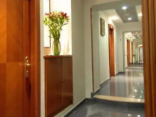 Ercoli House 2*