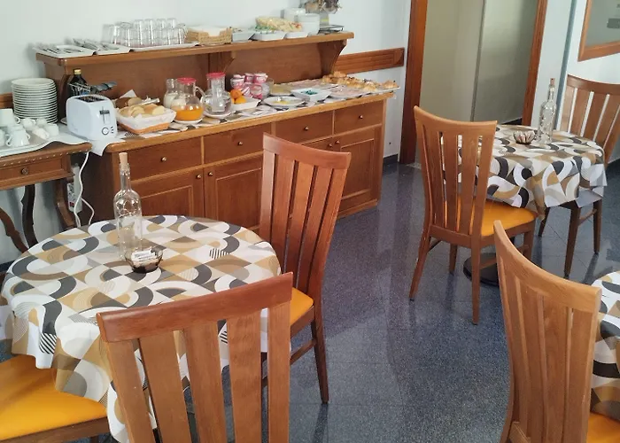 Ercoli House Hotel 2*