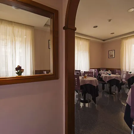 מלון Ercoli House