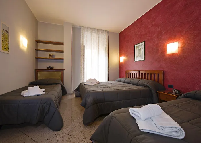 Ercoli House Отель Рим