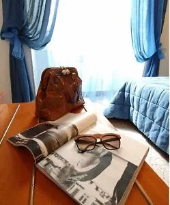 Ercoli House Отель Рим